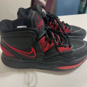Nike Kyrie Infinity basketball shoes